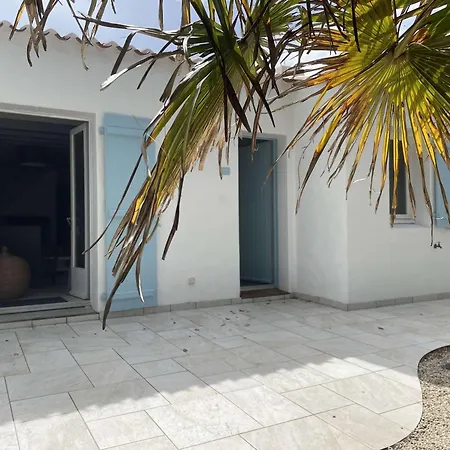 Maison Familiale Avec Cour Intarieure - 4 Pers. - Fr-1-224b-263